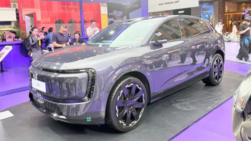 AUDI E7X