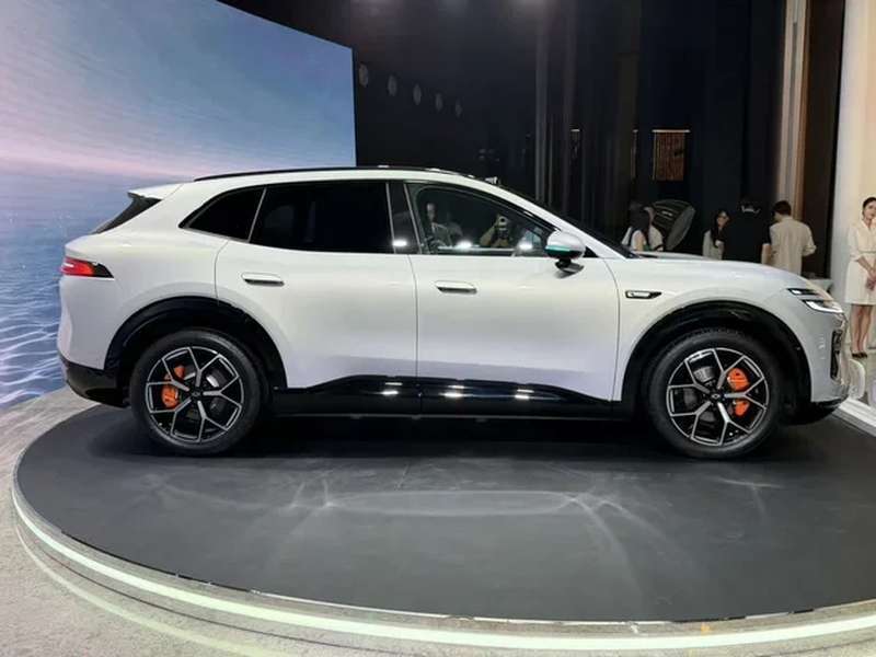 Changan Nevo Q06
