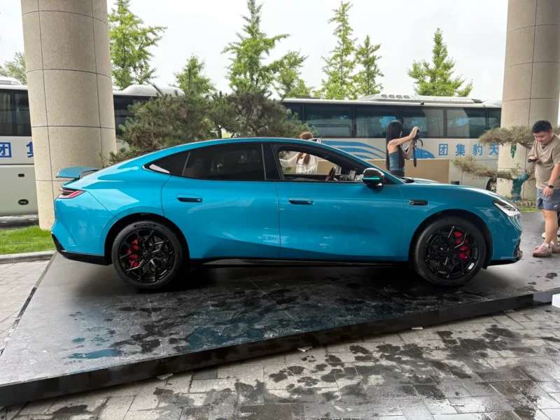 Geely Galaxy TT Ultra 