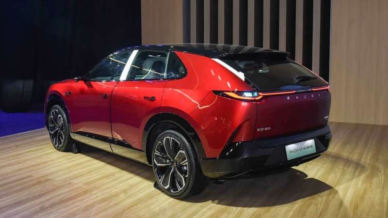 Mazda CX-6e