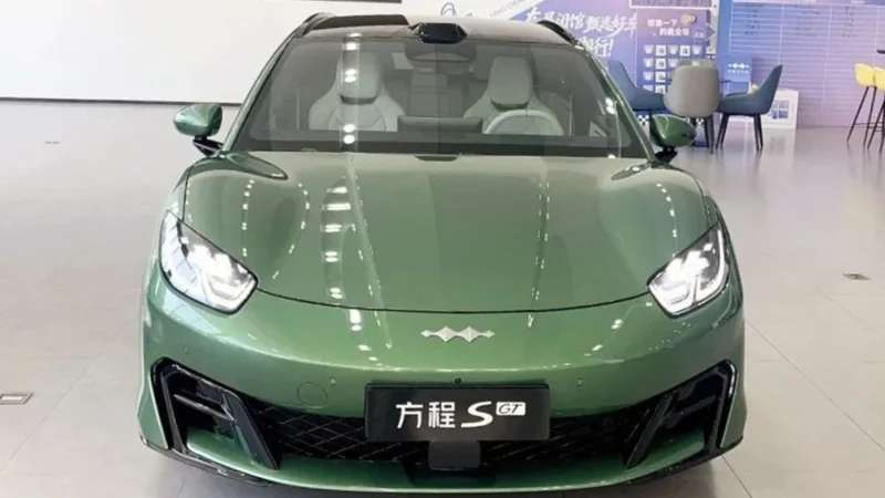 BYD FCB Formula S GT