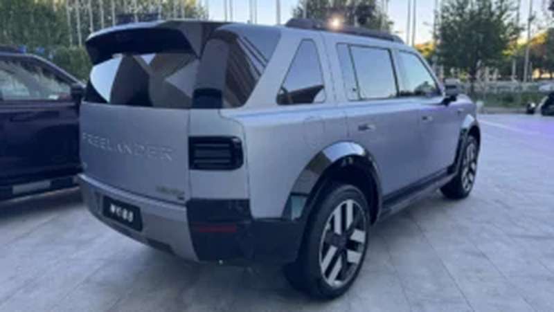Freelander 8