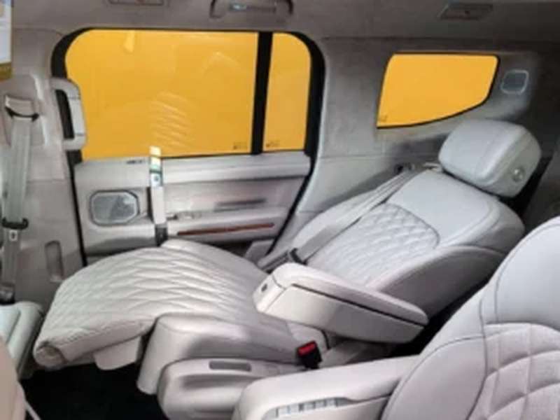 Jetour G700
