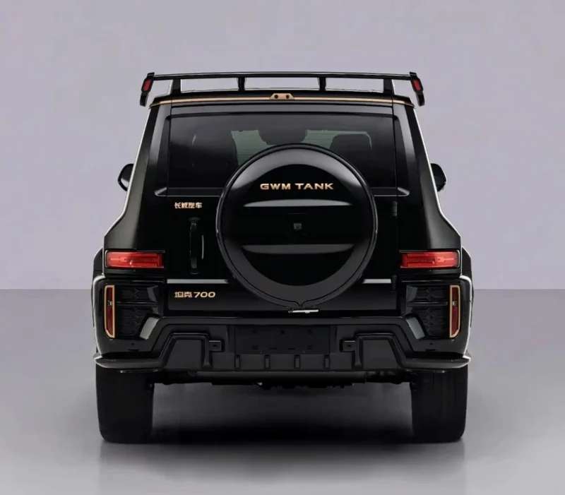 Tank 700 LWB