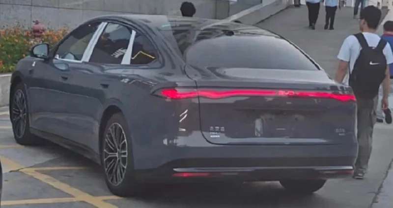 BYD Seal 07